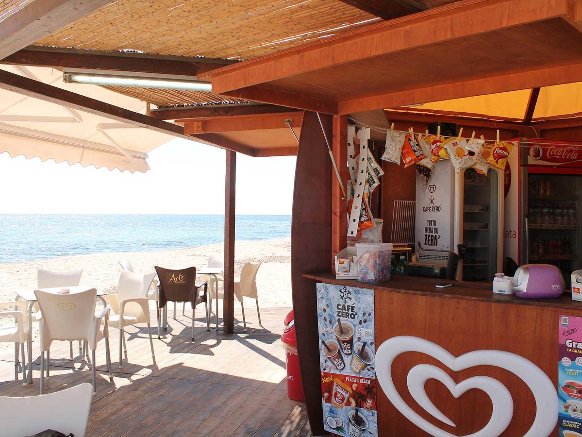 Camping Cala D'Ostia Pula Exterior foto