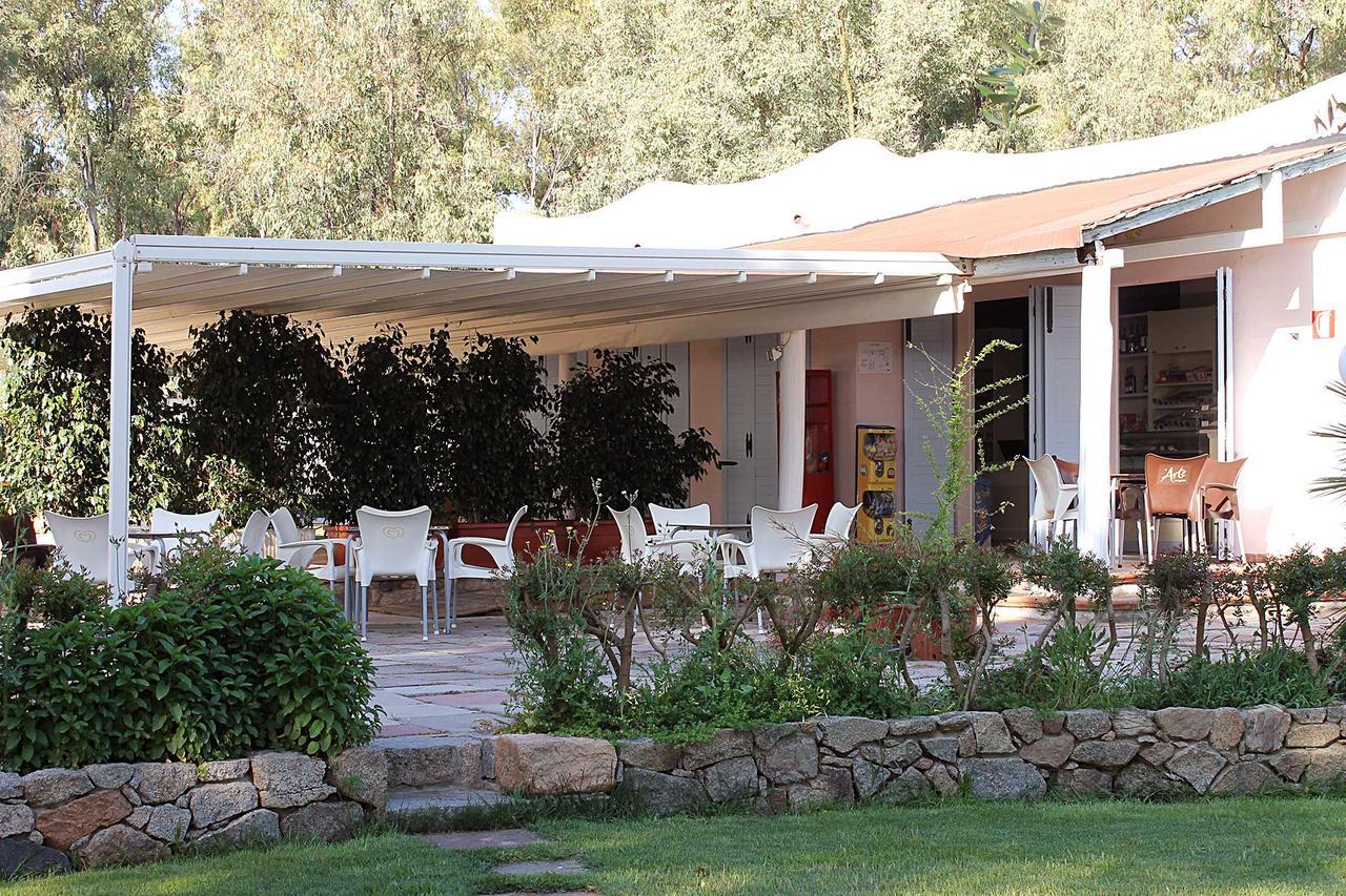 Camping Cala D'Ostia Pula Exterior foto